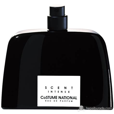 costume national scent intense.